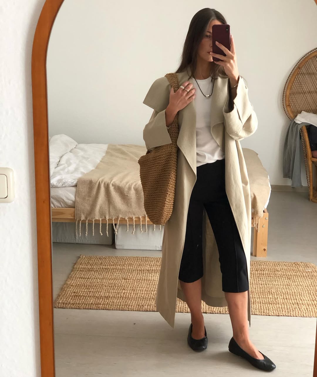 Calça Capri conquista espaço e renova tendências em 2025