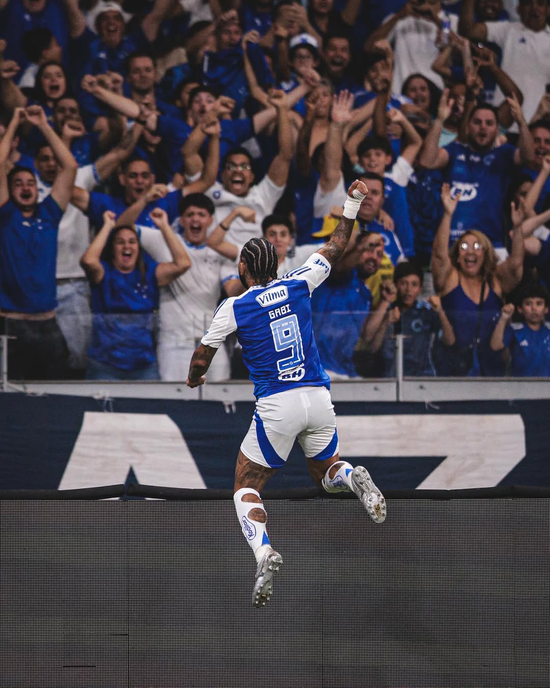 Gabigol jogando pelo Cruzeiro 