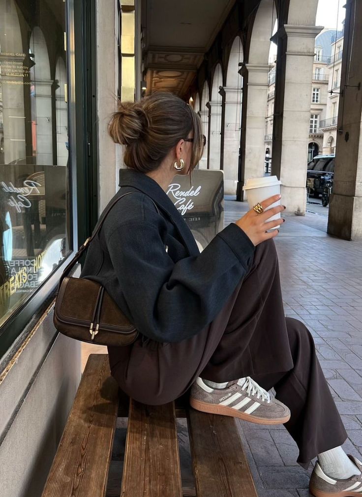 Depois do branco, o marrom: nova tendência de cor para os tênis Depois do branco, o marrom: nova tendência de cor para os tênis