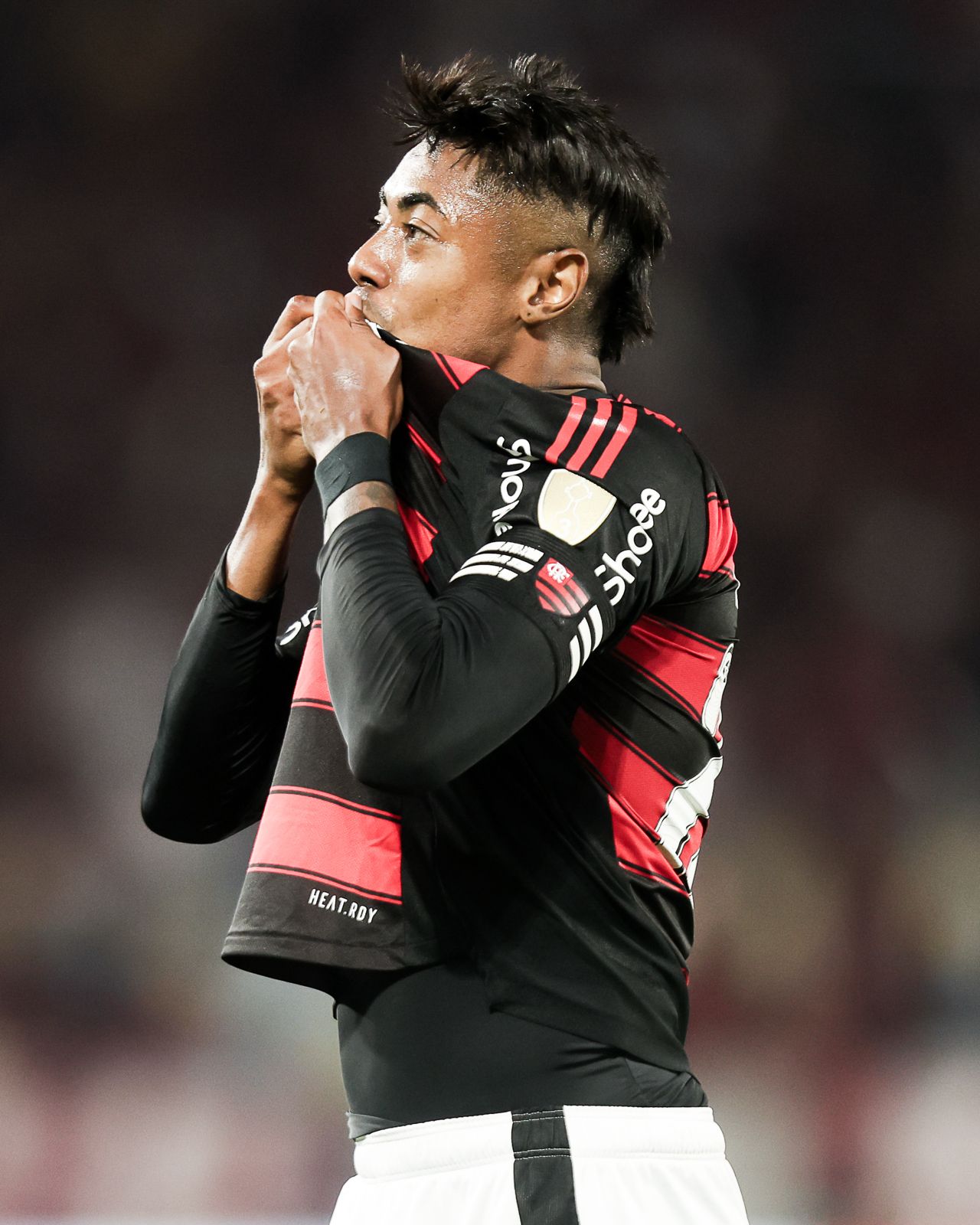 Bruno Henrique celebra fase na Libertadores e lamenta gols perdidos pelo Flamengo