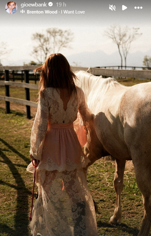 Giovanna e Bruno celebram 15 anos de união com cerimônia no Rancho da Montanha