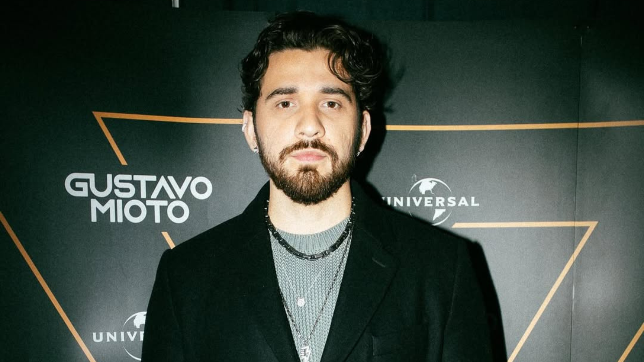 Gustavo Mioto dá unfollow em Ana Castela após suposto affair da cantora com Zé Felipe