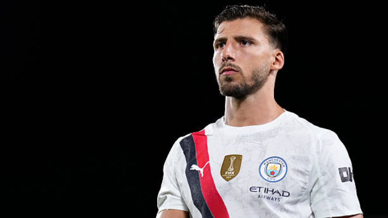 Manchester City renova com Rúben Dias até 2029 em meio a reformulação do elenco