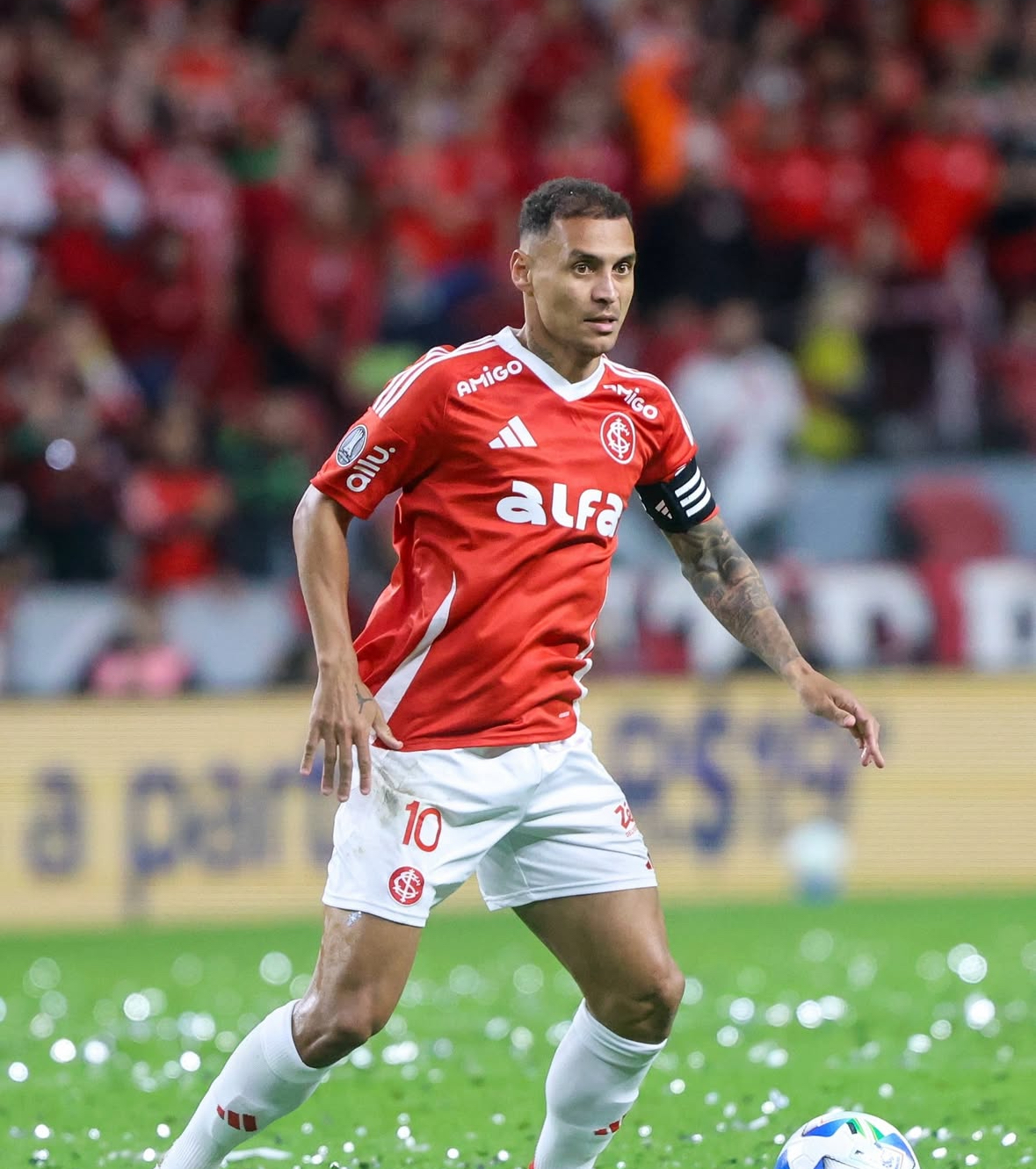 Presidente do Inter compara gestão com Flamengo e defende fair play financeiro Jogador do inter