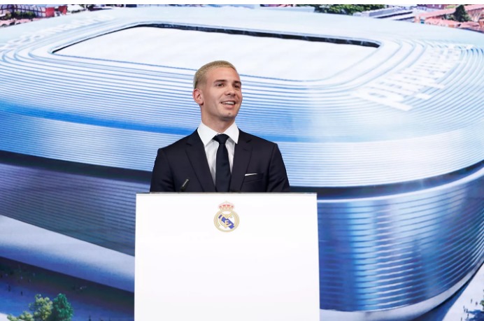 Mastantuono, novo reforço do Real Madrid, aponta Messi como o melhor do mundo