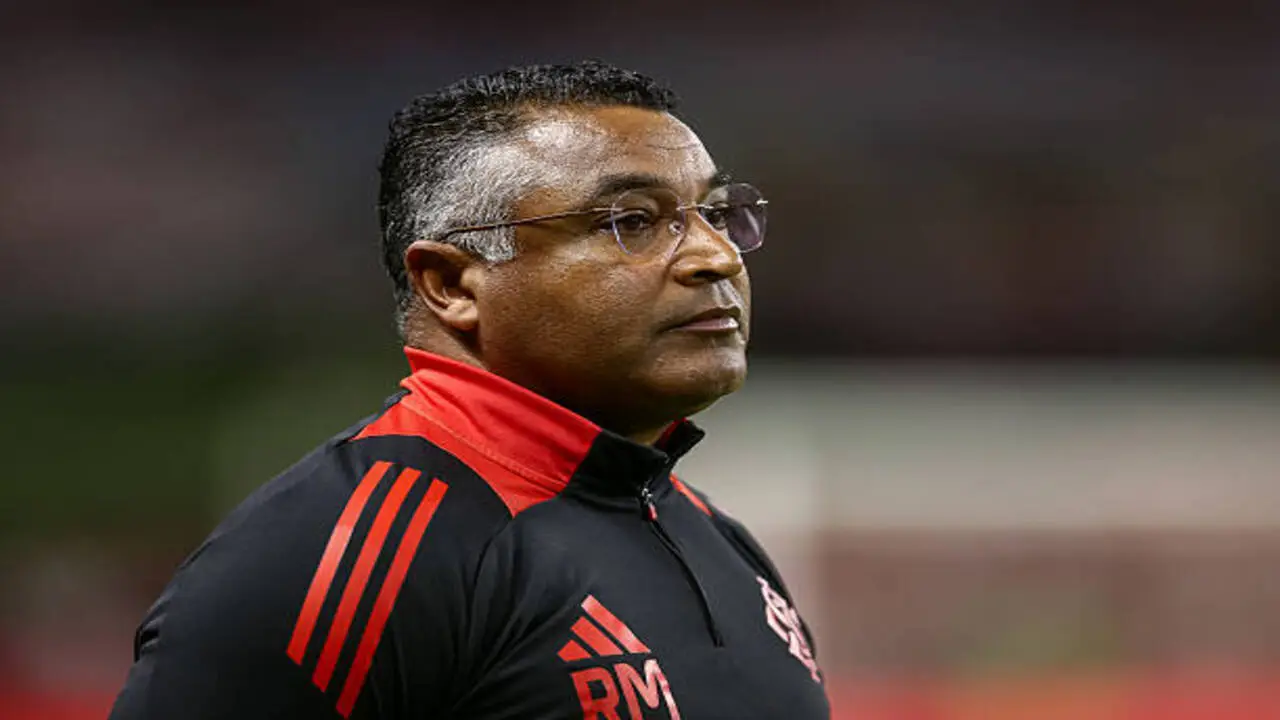Comando ameaçado: Róger Machado vive pior fase da temporada