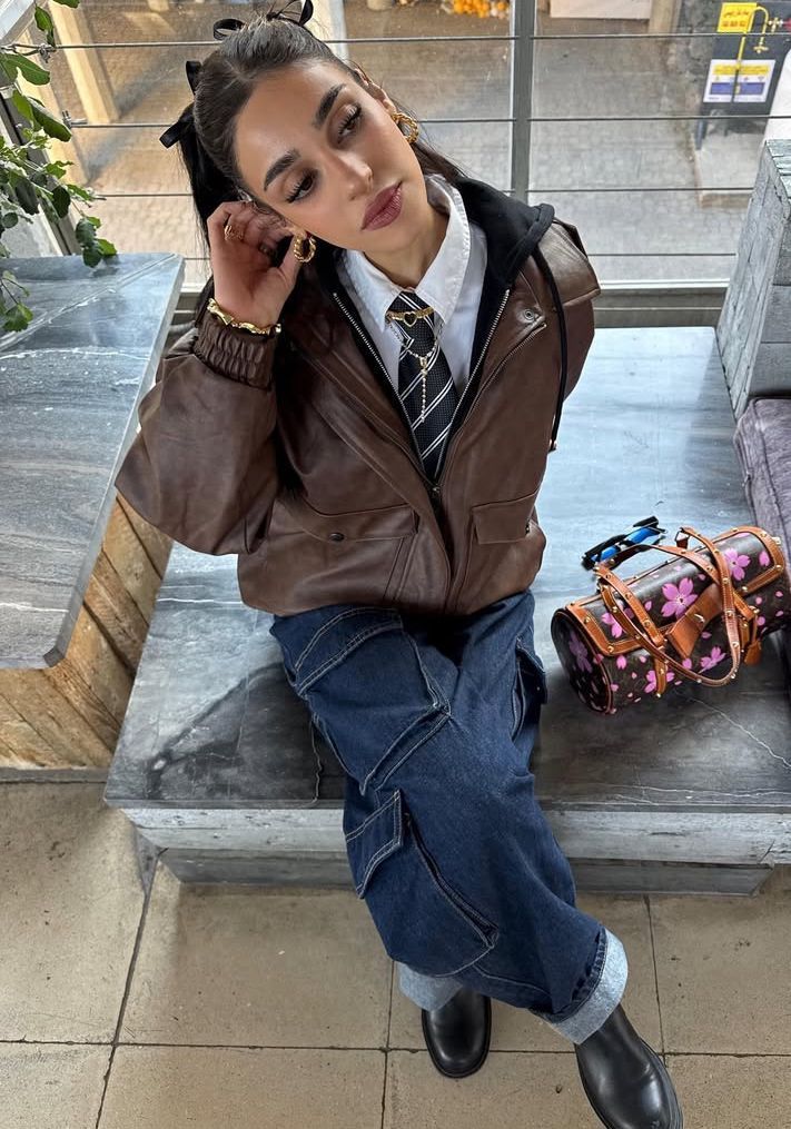 Camisa social e jaqueta: a dupla que transforma qualquer look Camisa social e jaqueta: a dupla que transforma qualquer look