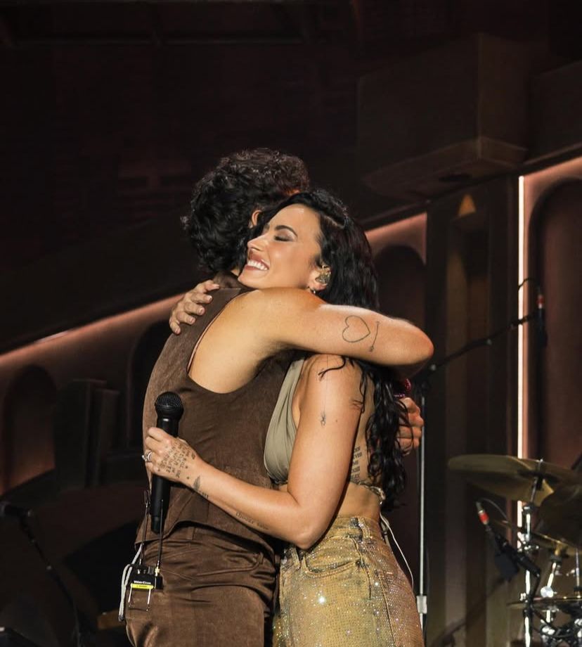 Camp Rock 3: Jonas Brothers e Demi Lovato reacendem rumores da continuação Camp Rock 3: Jonas Brothers e Demi Lovato reacendem rumores da continuação