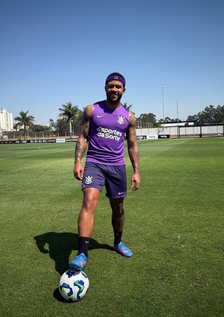 Memphis evolui na recuperação e se aproxima do retorno aos gramados Memphis evolui na recuperação e se aproxima do retorno aos gramados