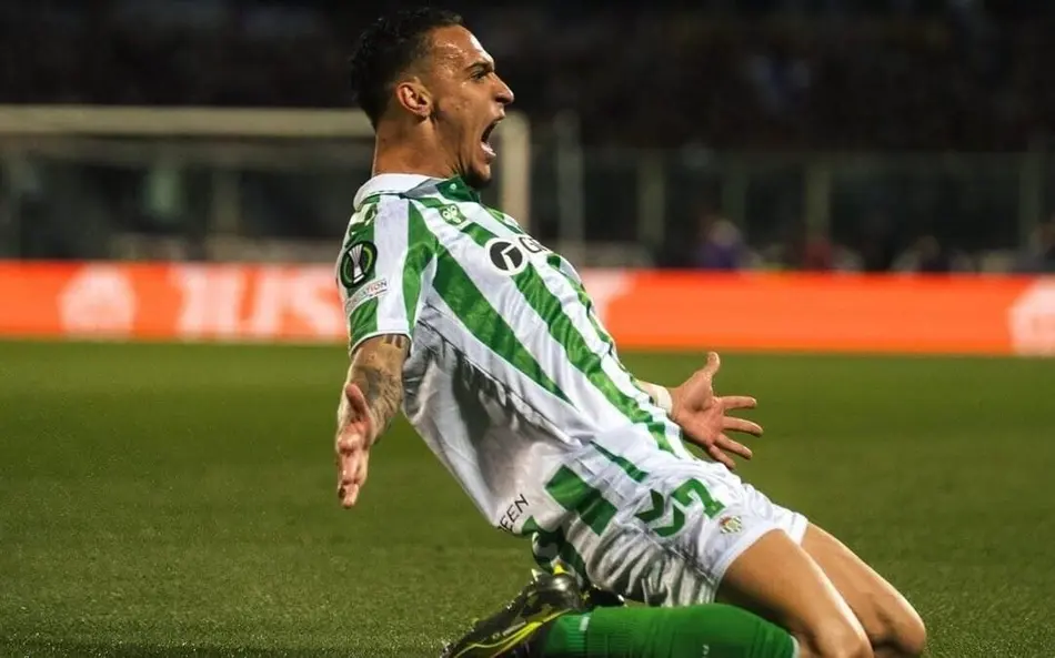 Benfica tenta contratação de Antony; United quer 40 milhões de euros para vender o atacante Benfica tenta contratação de Antony; United quer 40 milhões de euros para vender o atacante