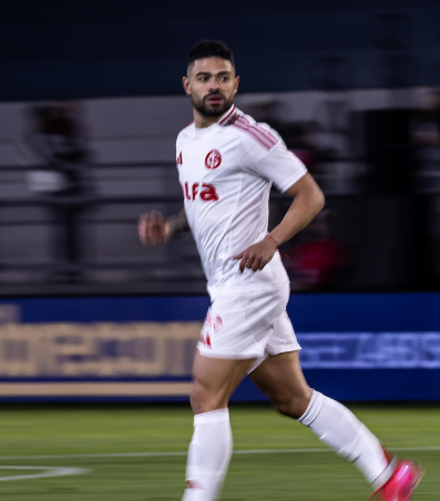 Alan Patrick e Tabata viram dúvidas no Inter contra o Fortaleza