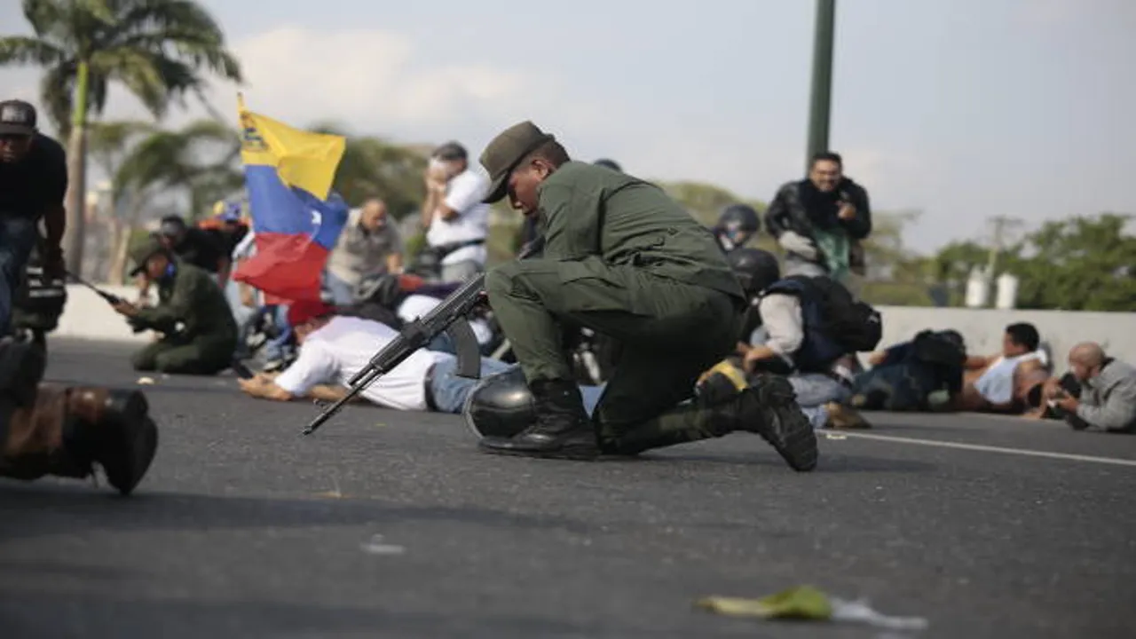 EUA desafiam Maduro e revelam vulnerabilidade do arsenal militar venezuelano