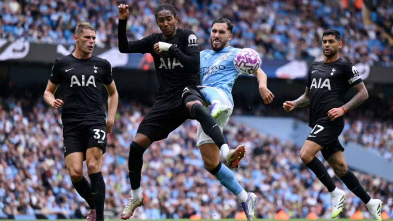 Tottenham supera Manchester City e assume liderança da Premier League