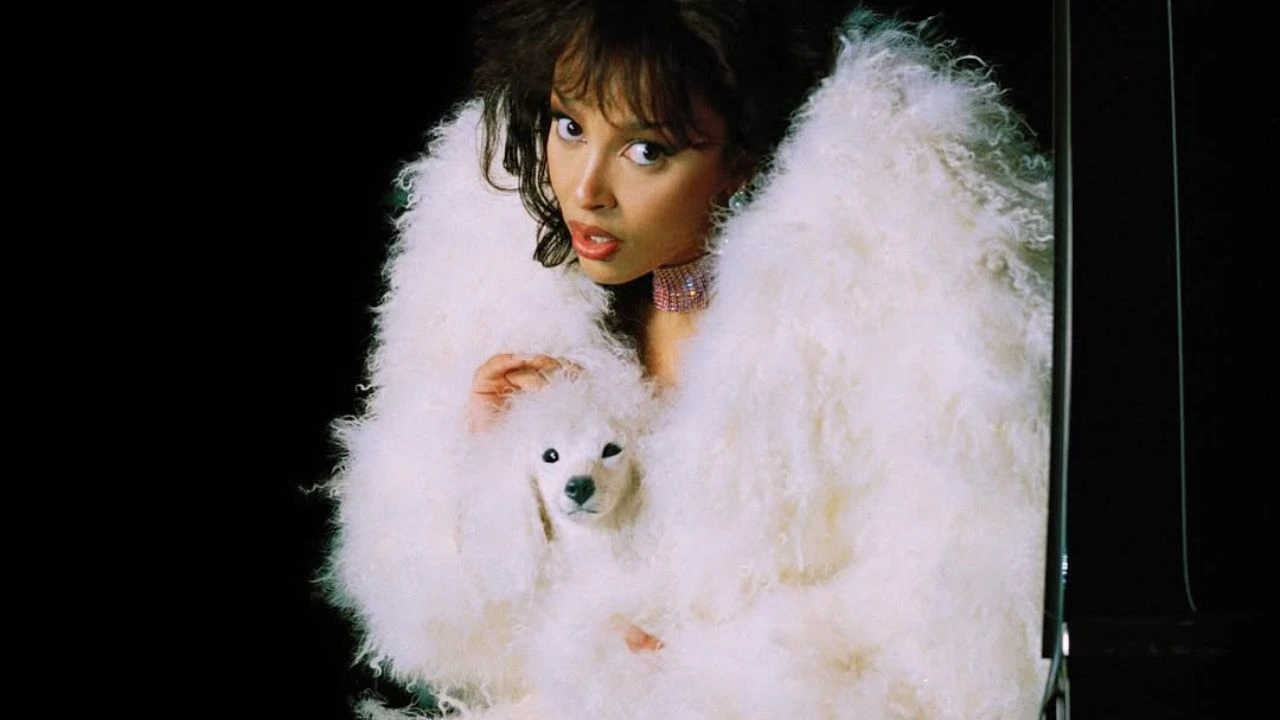 Doja Cat lança seu quinto álbum de estúdio “Vie”