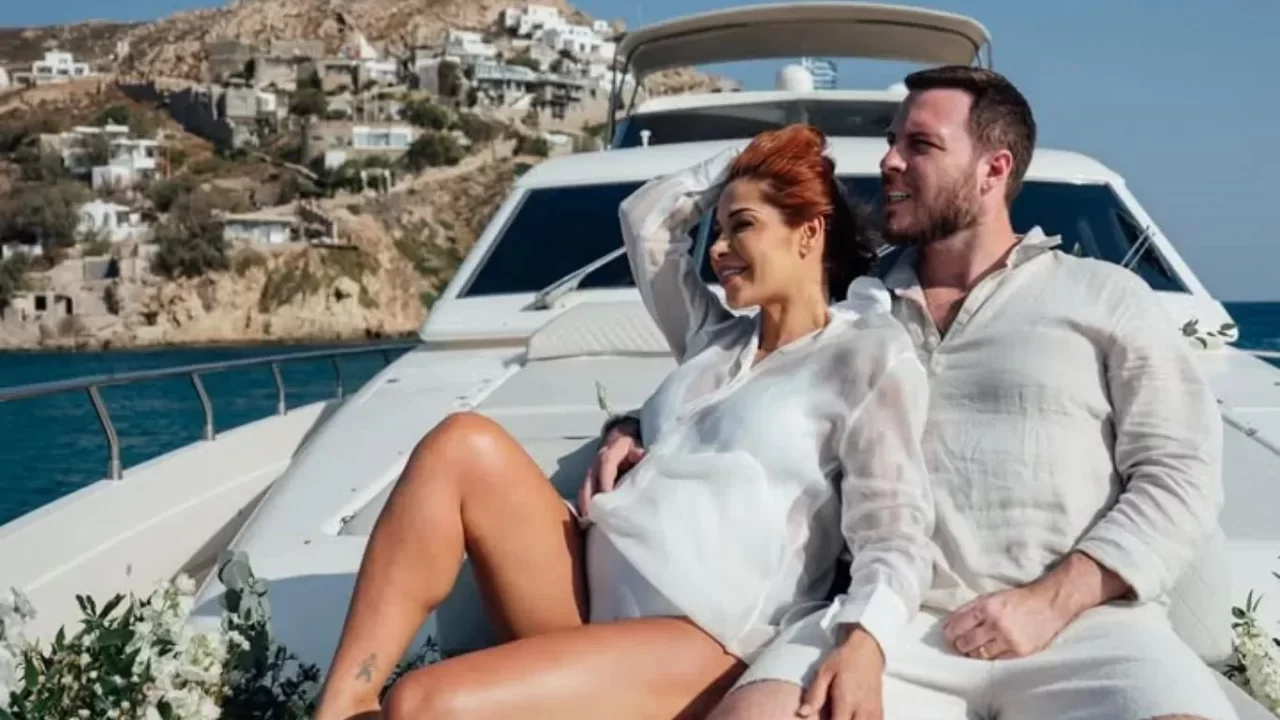 Maíra Cardi se declara ao marido Thiago Nigro e dá detalhes sobre gravidez