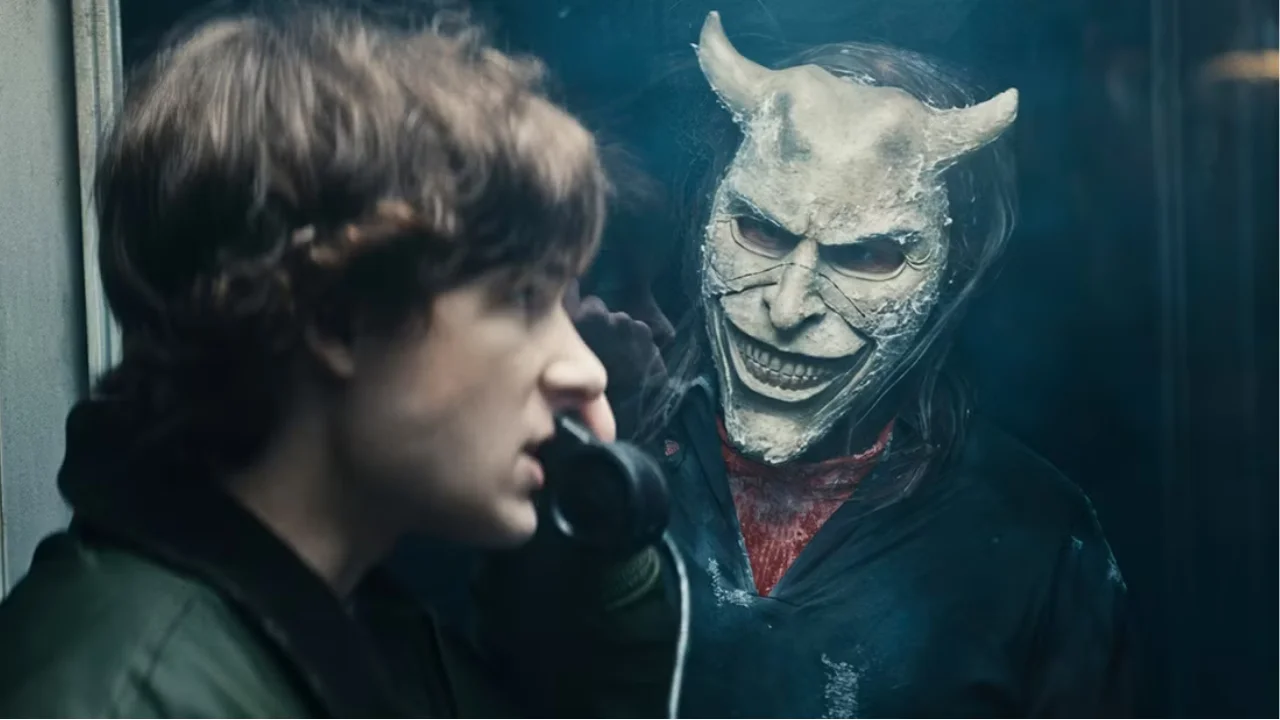 Foto destaque: “O Telefone Preto 2” (reprodução/X/@collider)