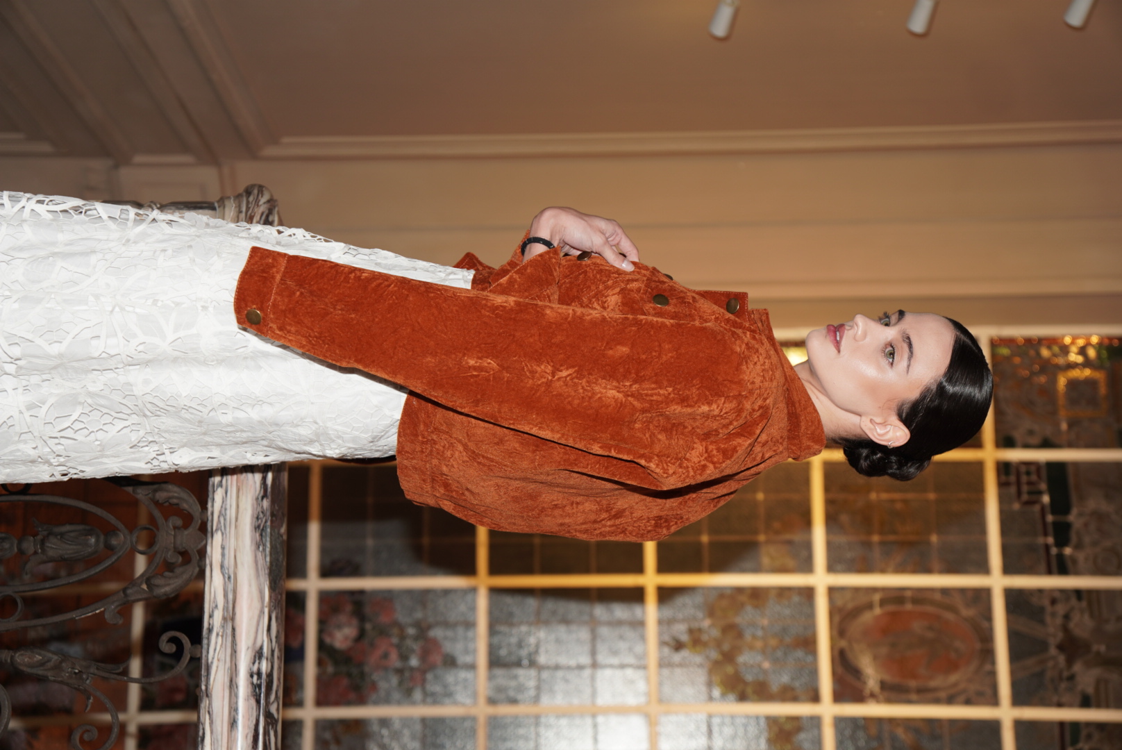 Eduardo Amarante apresenta “CURA” em experiência imersiva dentro de uma casa centenária em São Paulo