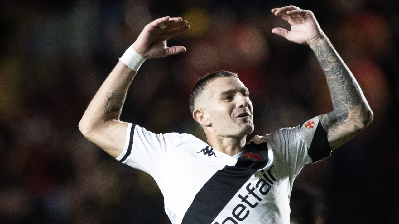 Vegetti fala sobre titularidade no Vasco: “Tem que respeitar”