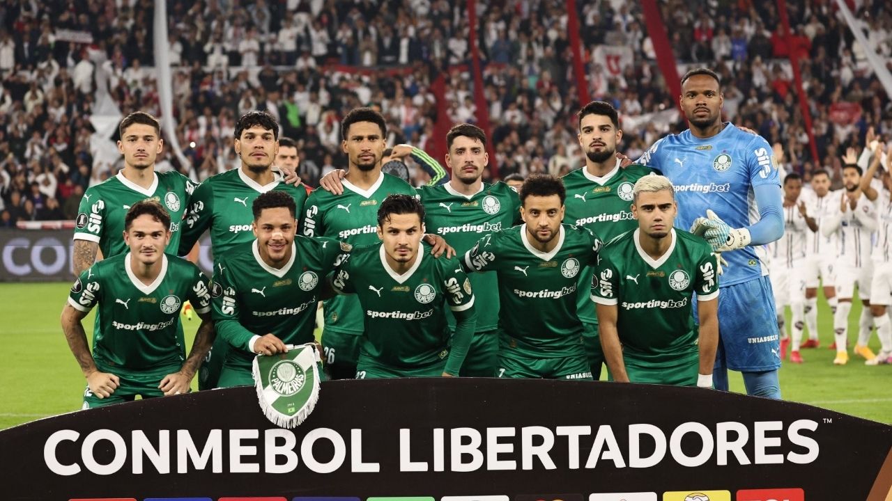 “Baile tático”: Vitor Birner comenta goleada da LDU e reprova atuação do Palmeiras