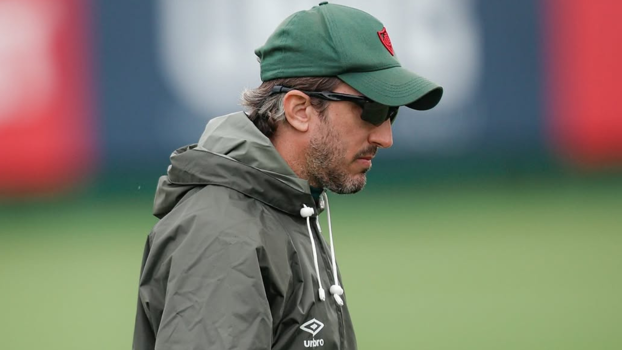 Zubeldía aproveita Data Fifa para organizar Fluminense na reta final da temporada