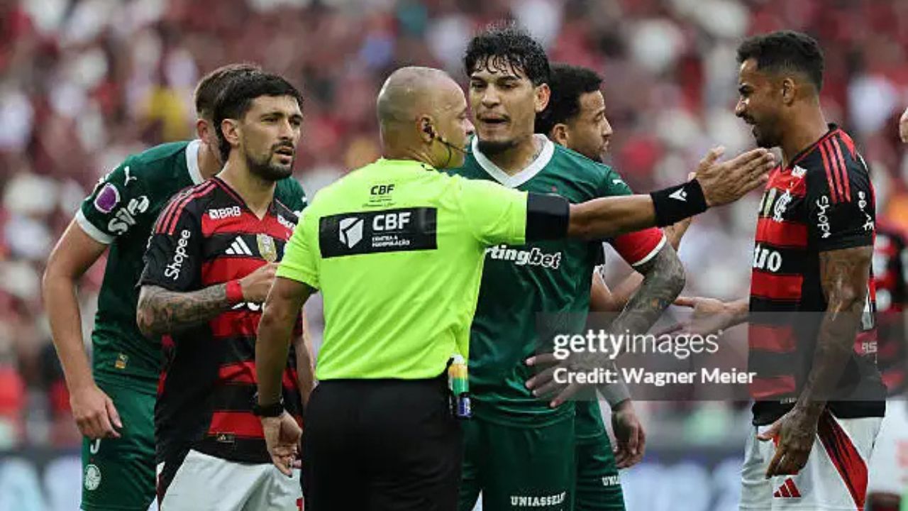 Palmeiras x Flamengo: onde assistir escalações e horários da disputa pelo título da libertadores