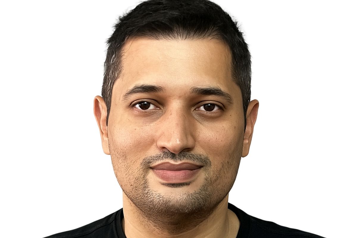 O ESTRATEGISTA SILENCIOSO: COMO RAFAEL MOREIRA REDEFINIU A ARQUITETURA DA VENDA DIGITAL NA AMÉRICA LATINA