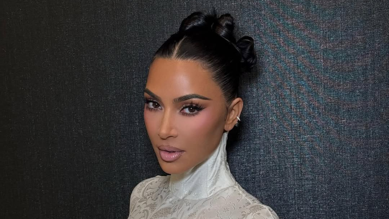 Kim Kardashian culpa inteligência artificial por reprovação em exame de Direito