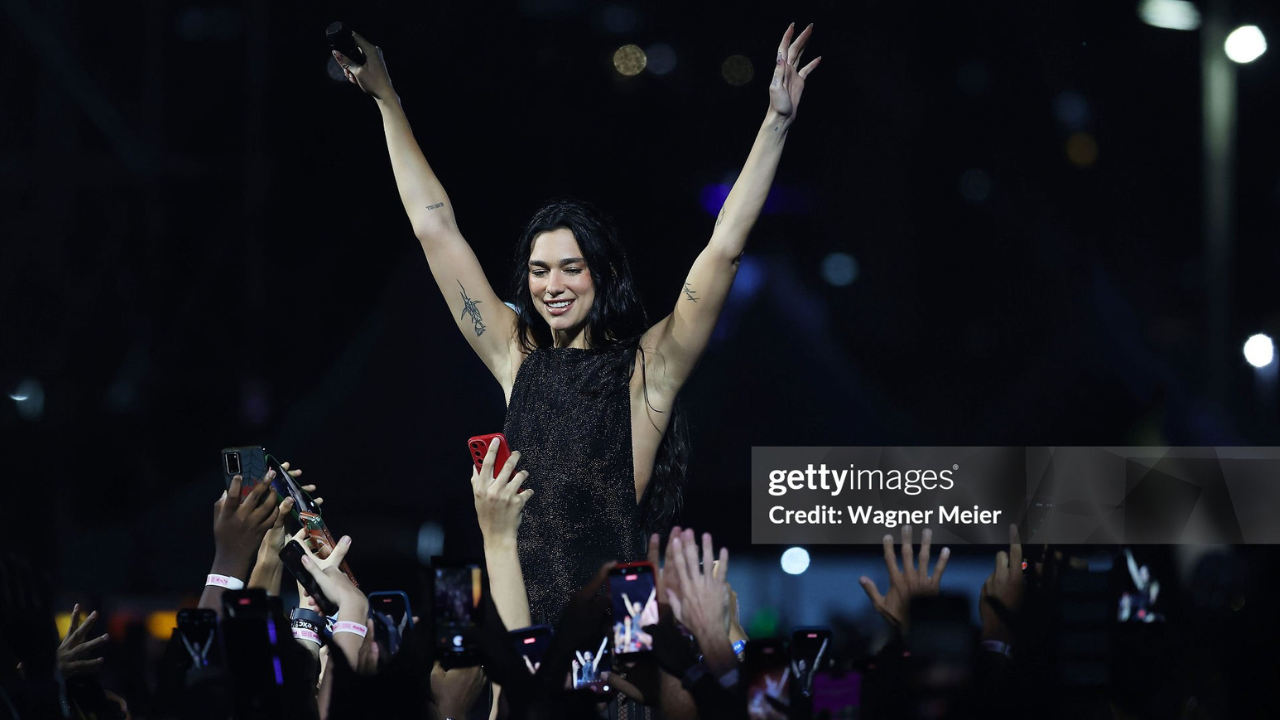 Dua Lipa deixa o Brasil e agradece fãs: ‘Me senti em casa’