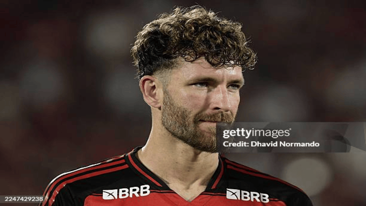 Léo Pereira | Reprodução/ Dhavid Normando/Getty Images Embed