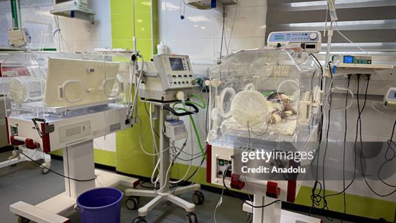 Incubadoras com bebês são retiradas de incêndio em hospital de Fortaleza