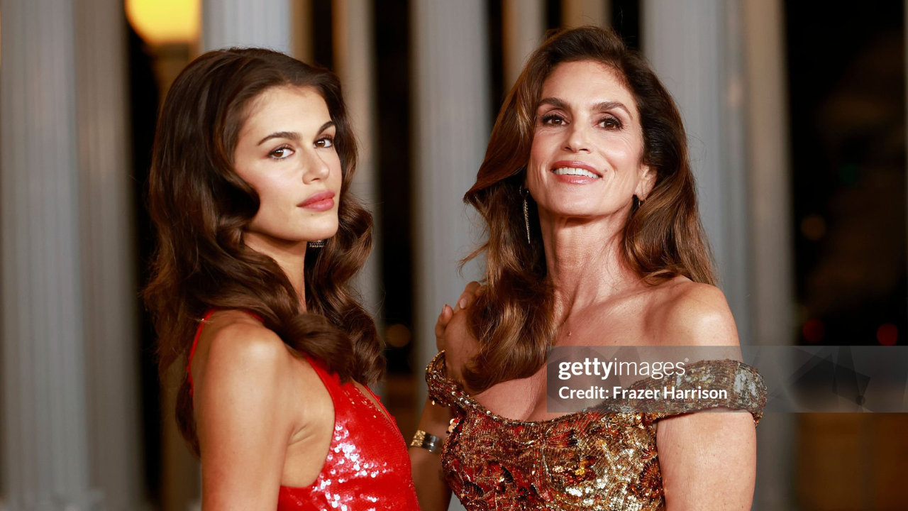 Celebridades impressionam nos visuais no LACMA