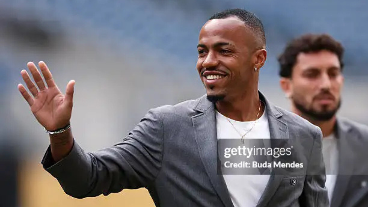 Marlon Freitas pede liberação e encaminha saída do Botafogo