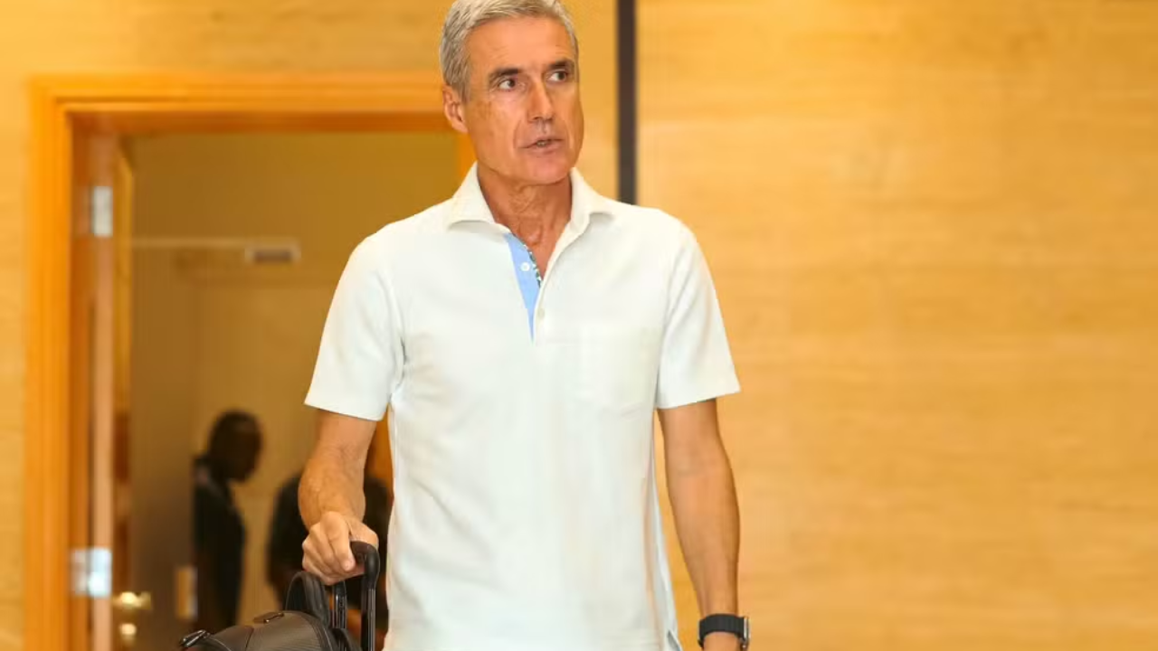 Luis Castro fica perto de se tornar o novo técnico do Grêmio