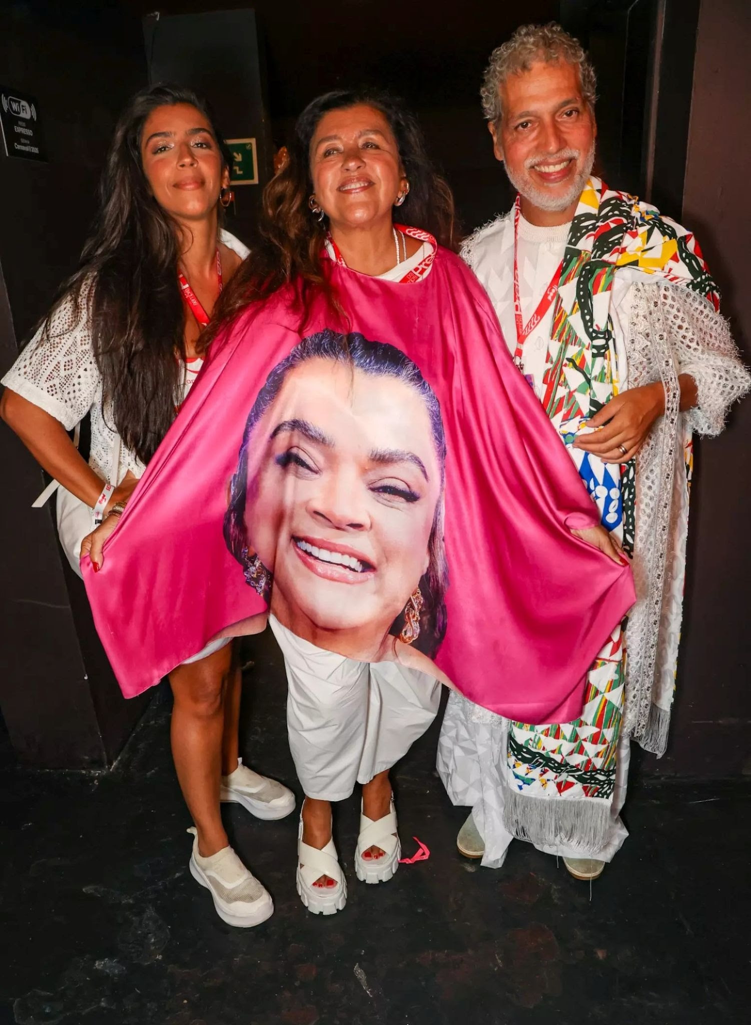 Famosos marcam presença no segundo dia oficial do Carnaval de Salvador
