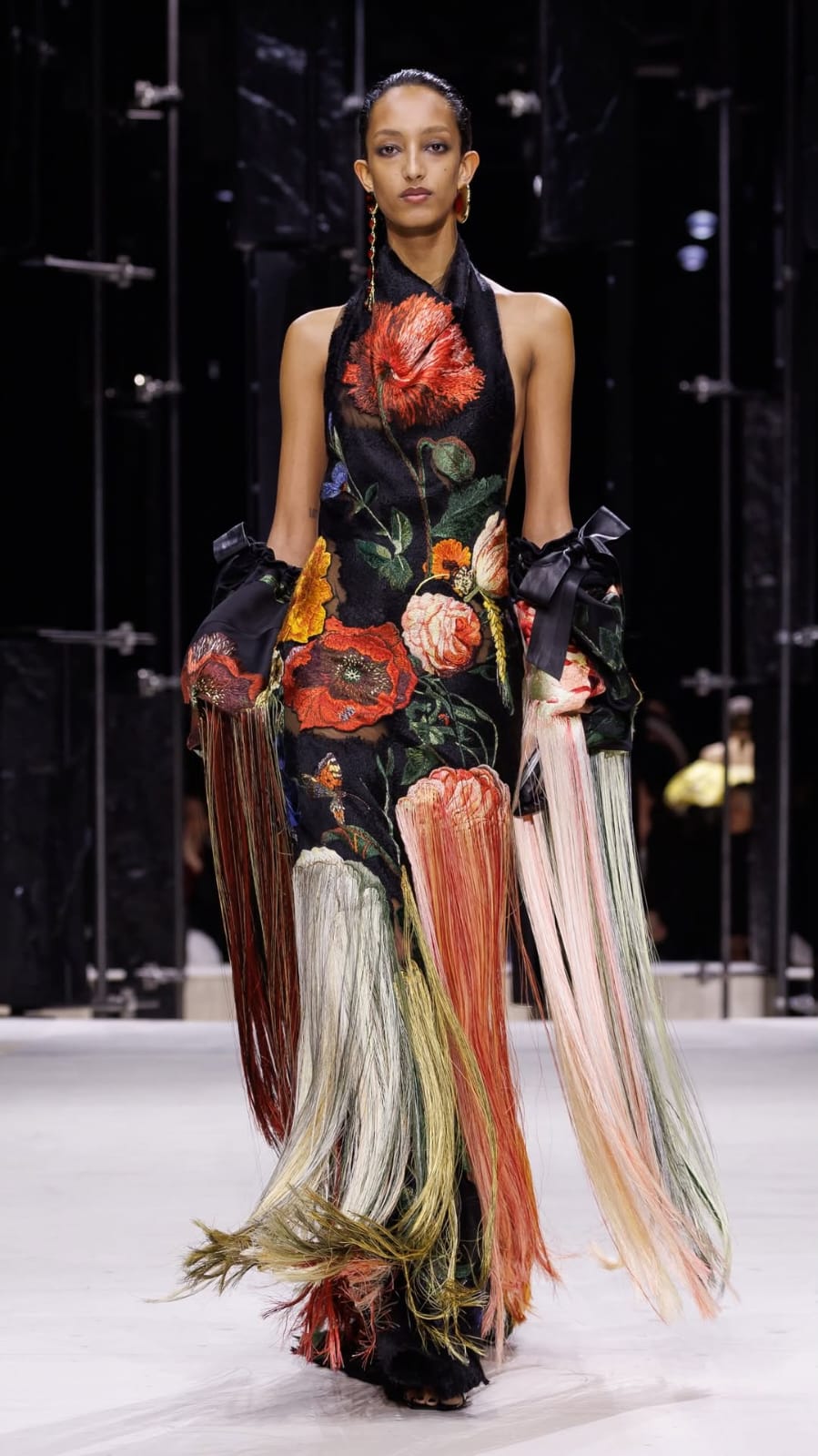 Givenchy celebra a pluralidade feminina na Semana de Moda de Paris