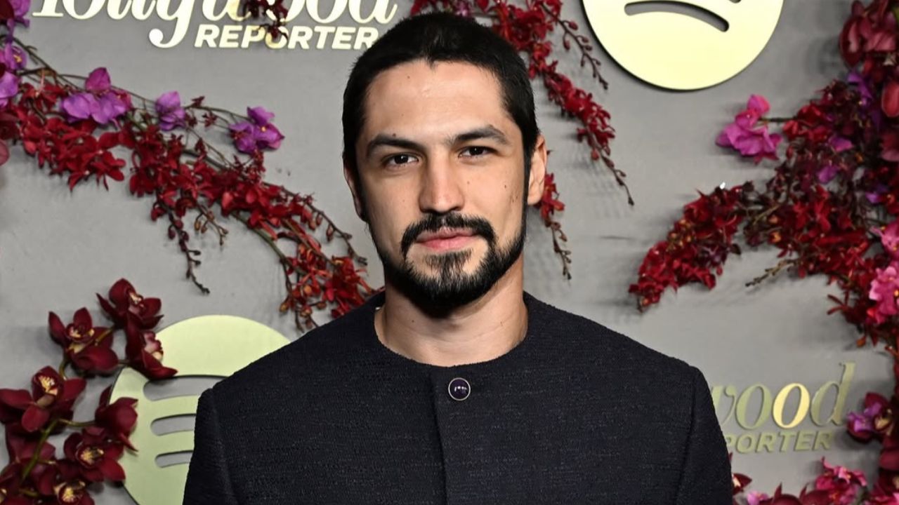 Gabriel Leone estreia na música com o álbum “Minhas Lágrimas”