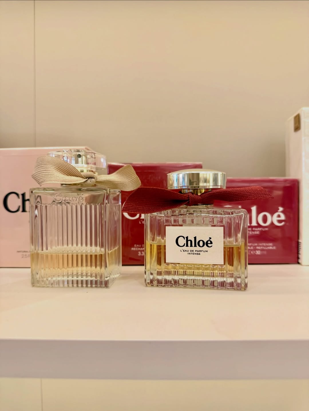 Lançamentos e releituras de fragrâncias de grifes de luxo internacionais chegam ao Brasil Lançamentos e releituras de fragrâncias de grifes de luxo internacionais chegam ao Brasil