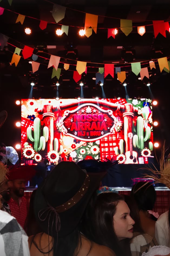 Helena, filha caçula de Neymar com Amanda Kimberlly, não participa de arraial que reuniu os irmãos
