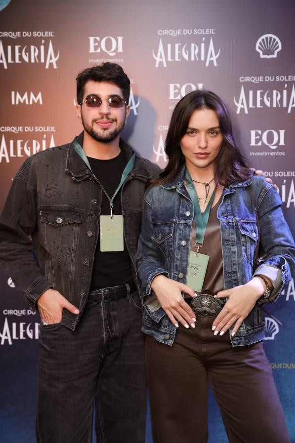 Rafa Kalimann e Nattan curtem vale-night após Barretos e trocam beijos Rafa Kalimann e Nattan curtem vale-night após Barretos e trocam beijos