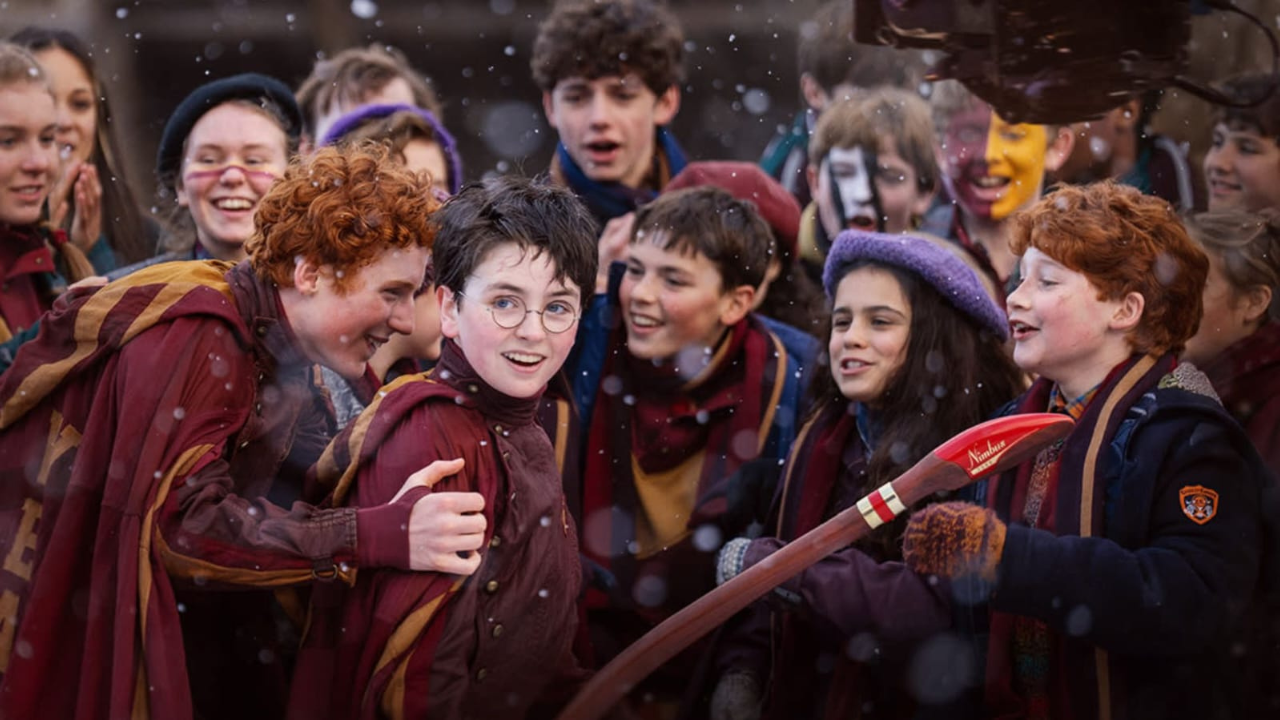 Harry Potter: série da HBO revela novo visual da carta de Hogwarts