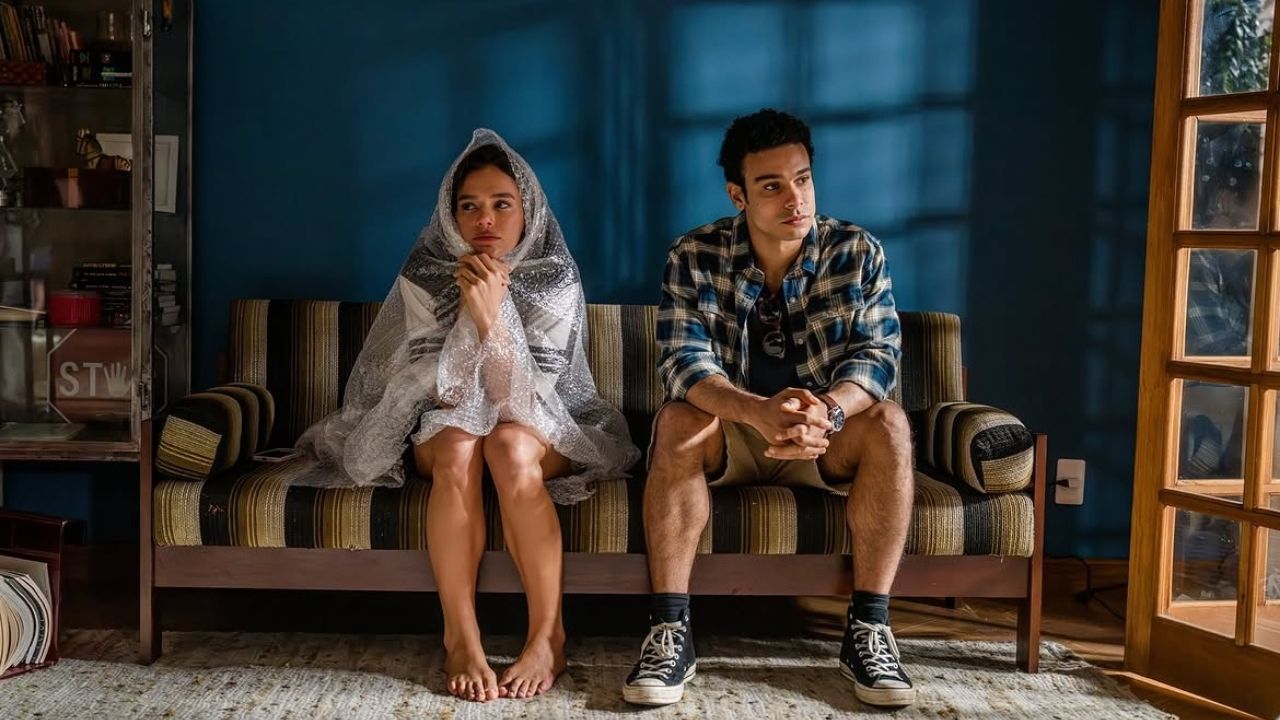 Bruna Marquezine e Sérgio Malheiros | Reprodução/Instagram/@amordaminhavidaserie