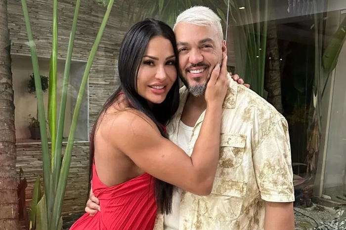 Gracyanne Barbosa desmente boato de que frequentava swing com Belo Gracyanne Barbosa desmente boato de que frequentava swing com Belo