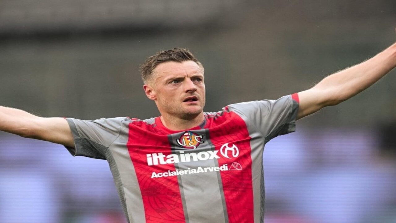 Jamie Vardy atuando pela Cremonese