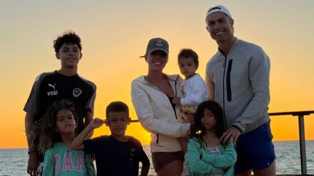 Georgina Rodríguez adota filhos de Cristiano Ronaldo após casamento, segundo revista