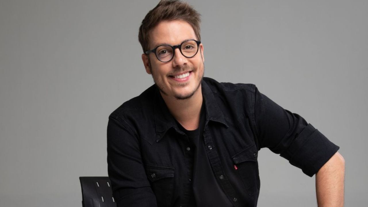 Após cirurgia de lipoaspiração, Fabio Porchat fala sobre rotina de exercícios físicos