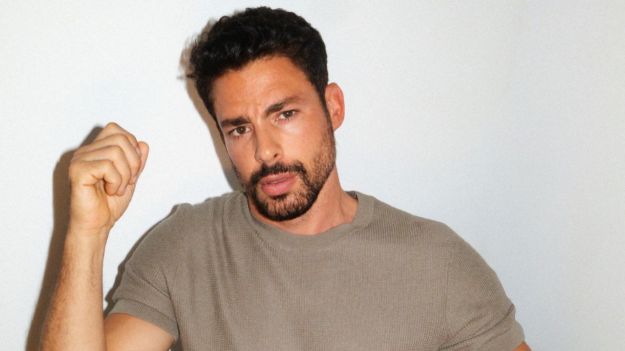 Cauã Reymond revela que precisou de terapia após “Avenida Brasil” e explica motivo: “Mexeu muito comigo”