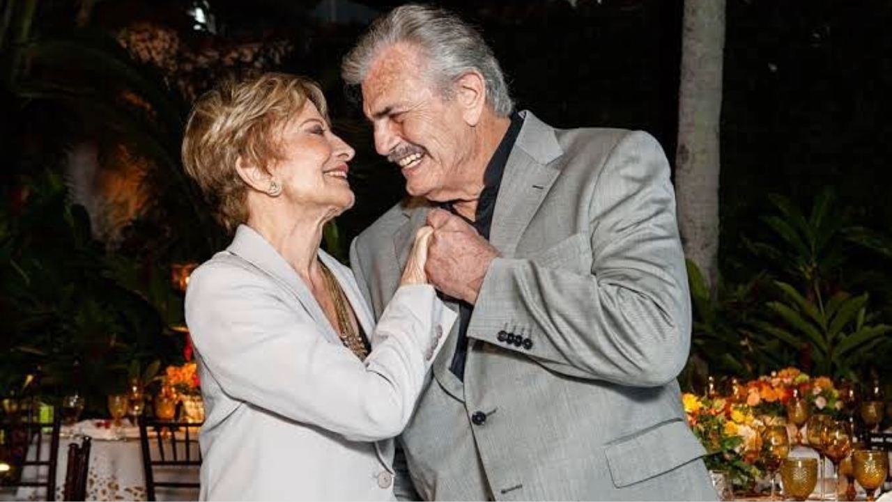 Do encontro nos palcos ao título de dupla emblemática: relembre a história de Glória Menezes e Tarcísio Meira, casados por quase 60 anos na vida real e na TV
