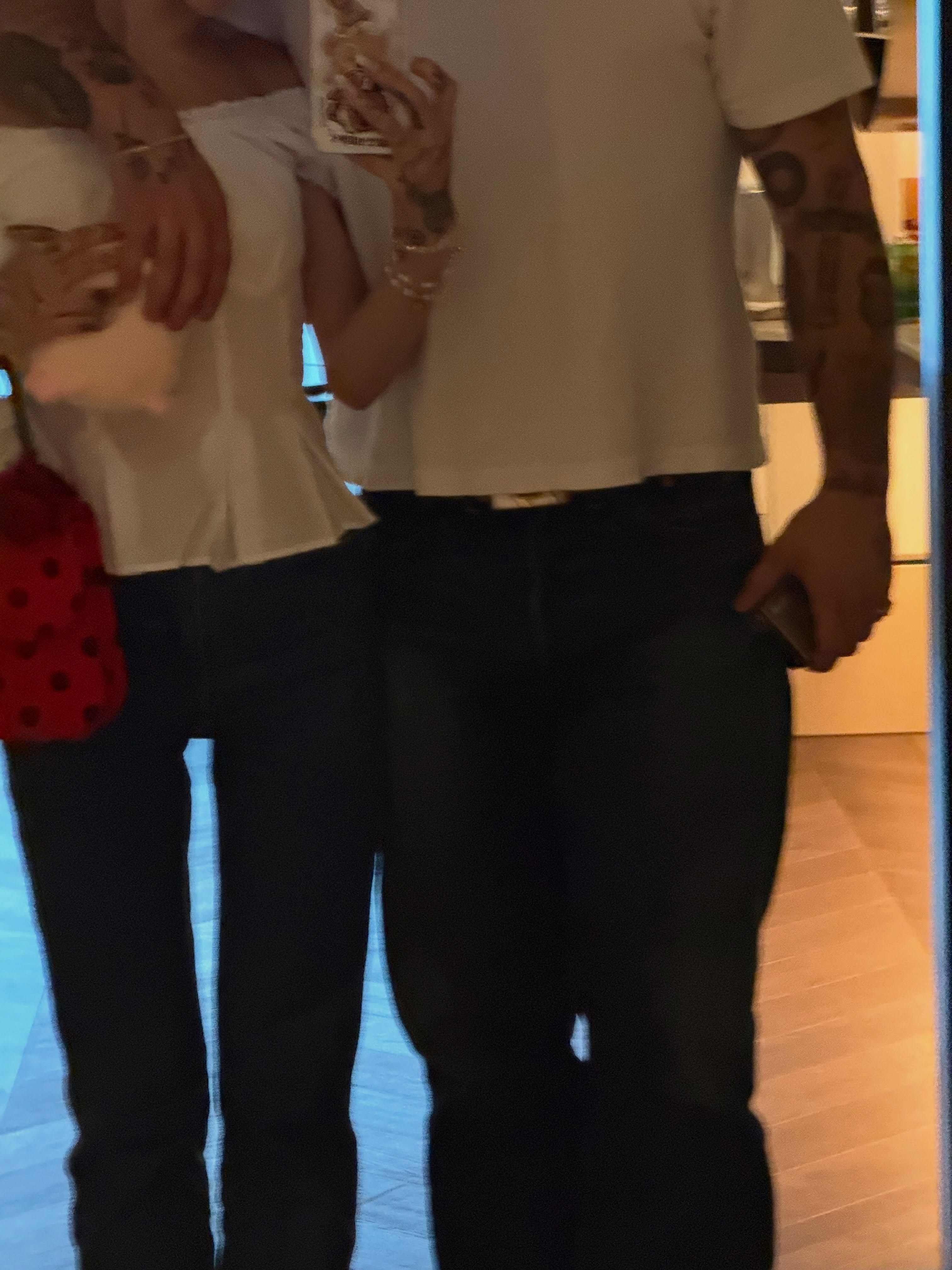 Ariana Grande e Ricky Álvarez aparecem juntos em fotos inéditas e levanta rumores de reconciliação Ariana Grande e Ricky Álvarez aparecem juntos em fotos inéditas e levanta rumores de reconciliação