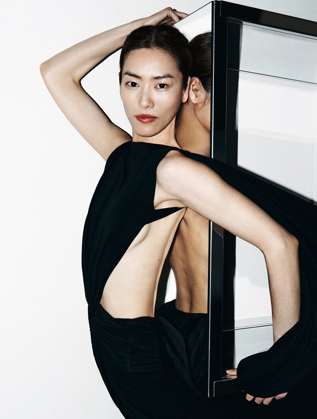 Balenciaga divulga campanha de inverno inspirado em renascimento