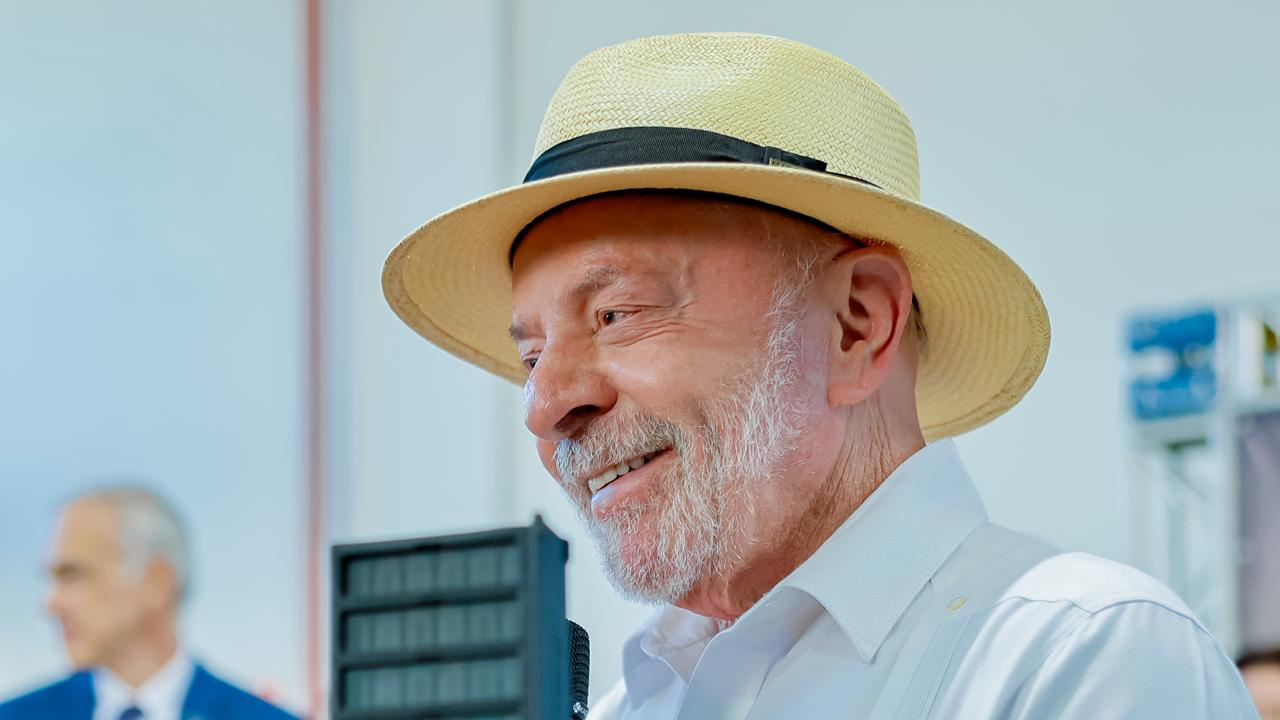 Foto de Lula com chapéu é considerada regular pelo Ministério Público Eleitoral